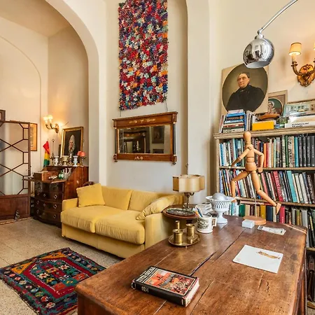 Storico Apartment