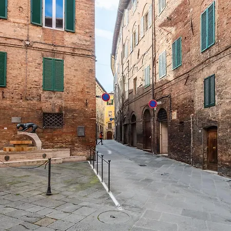 Apartment Storico Siena